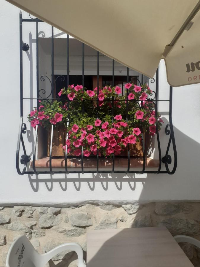 Casa Blanca Bed & Breakfast Castell De Castells Luaran gambar